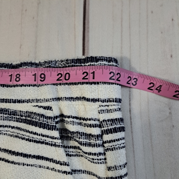 LOFT Petites Striped Black and White Women's Skirt Size XXLP - Picture 10 of 10